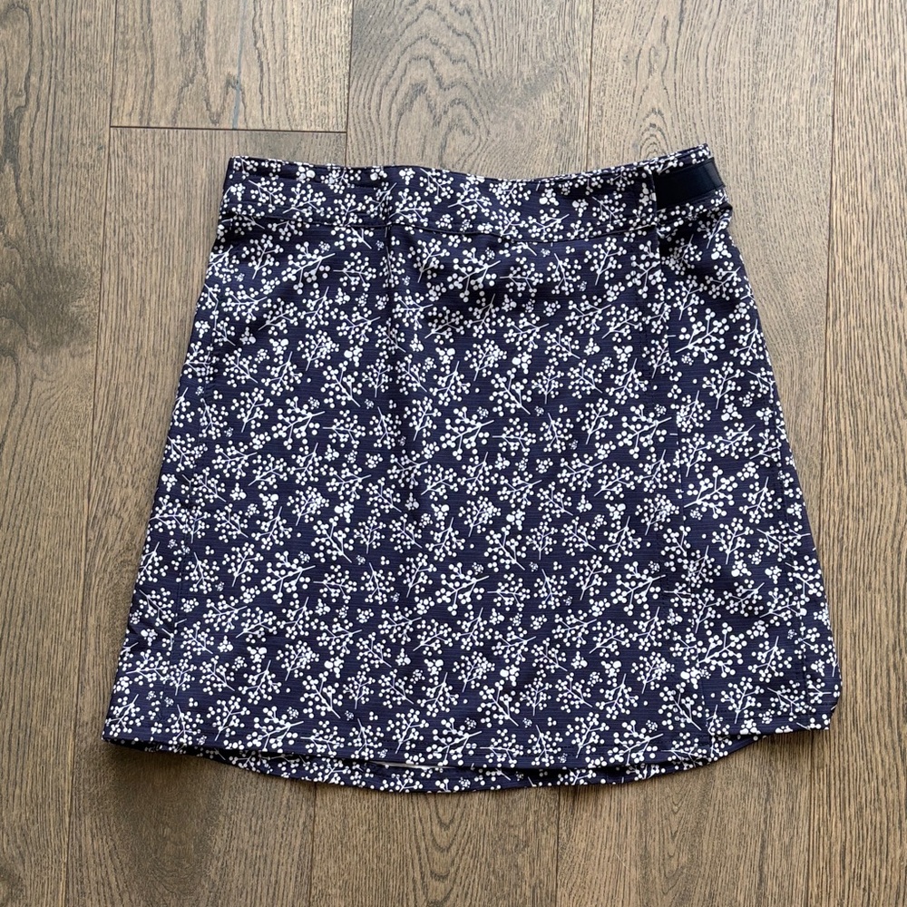 RipSkirt Floral Skirt in Navy